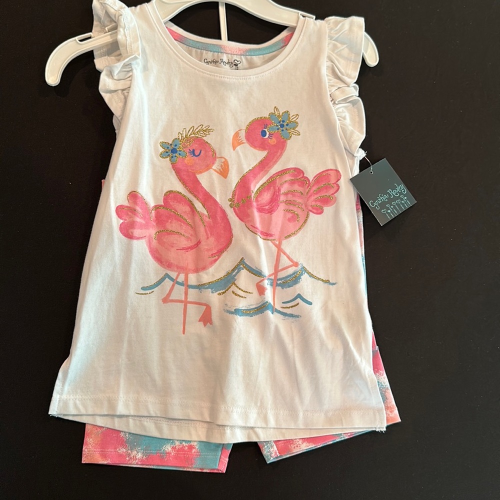 Girls 2pc flamingo short set - size 5/6 - BNWT